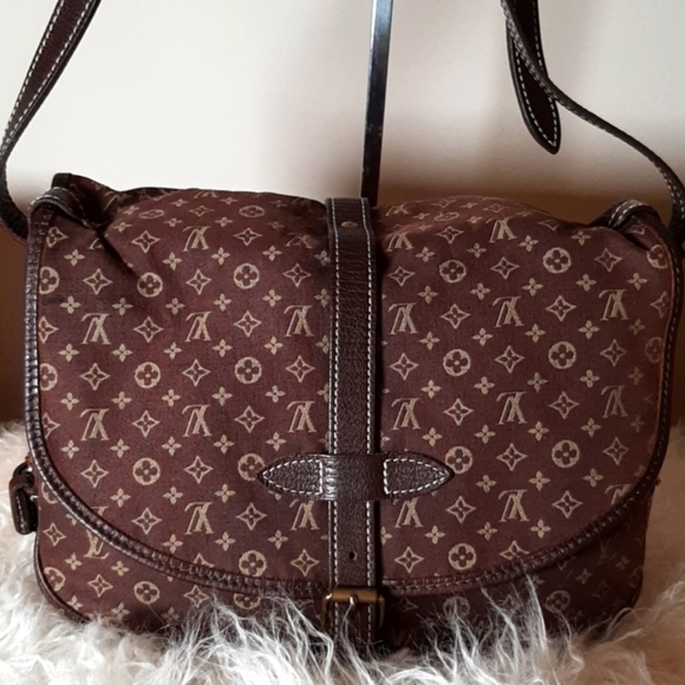 Louis Vuitton Samur 30 Monogram Mini Lin EUC